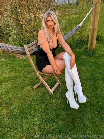 Full leaked Lizzy jade groombridge private onlyfans photo