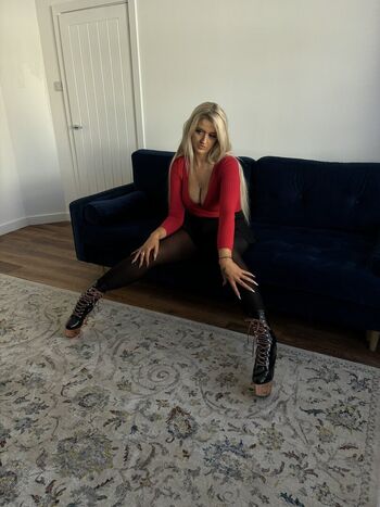 Full leaked Lizzy jade groombridge private onlyfans photo