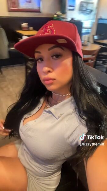 Full leaked Lizzywurst private onlyfans photo