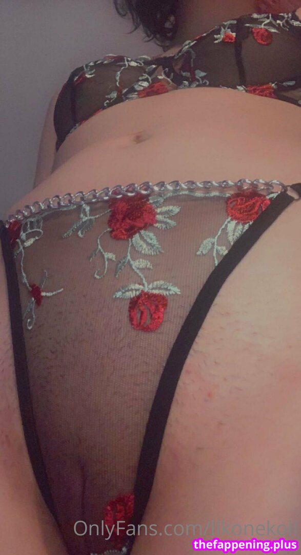 llkonakll / llkonekoll Naakte OnlyFans Foto #15