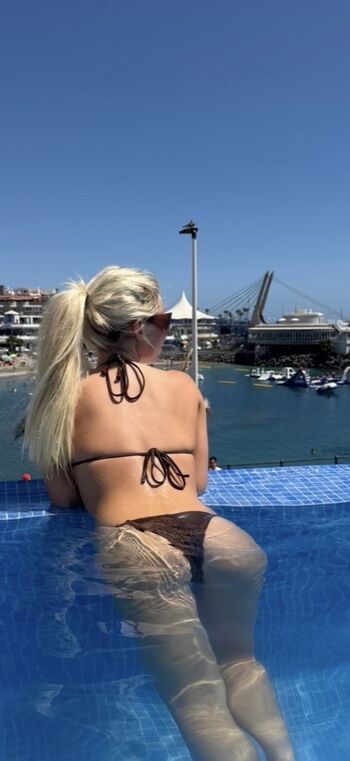 Full leaked Llorenna hodgkinson private onlyfans photo