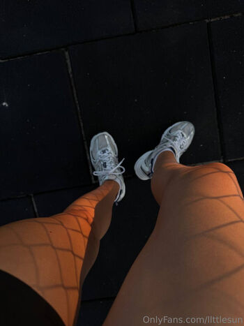 Full leaked Llttlesun private onlyfans photo