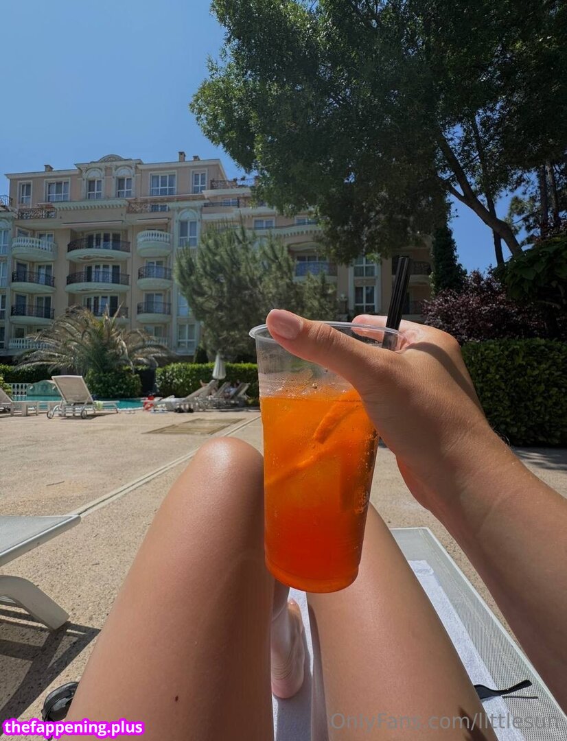 llttlesun 누드 OnlyFans 사진 #23