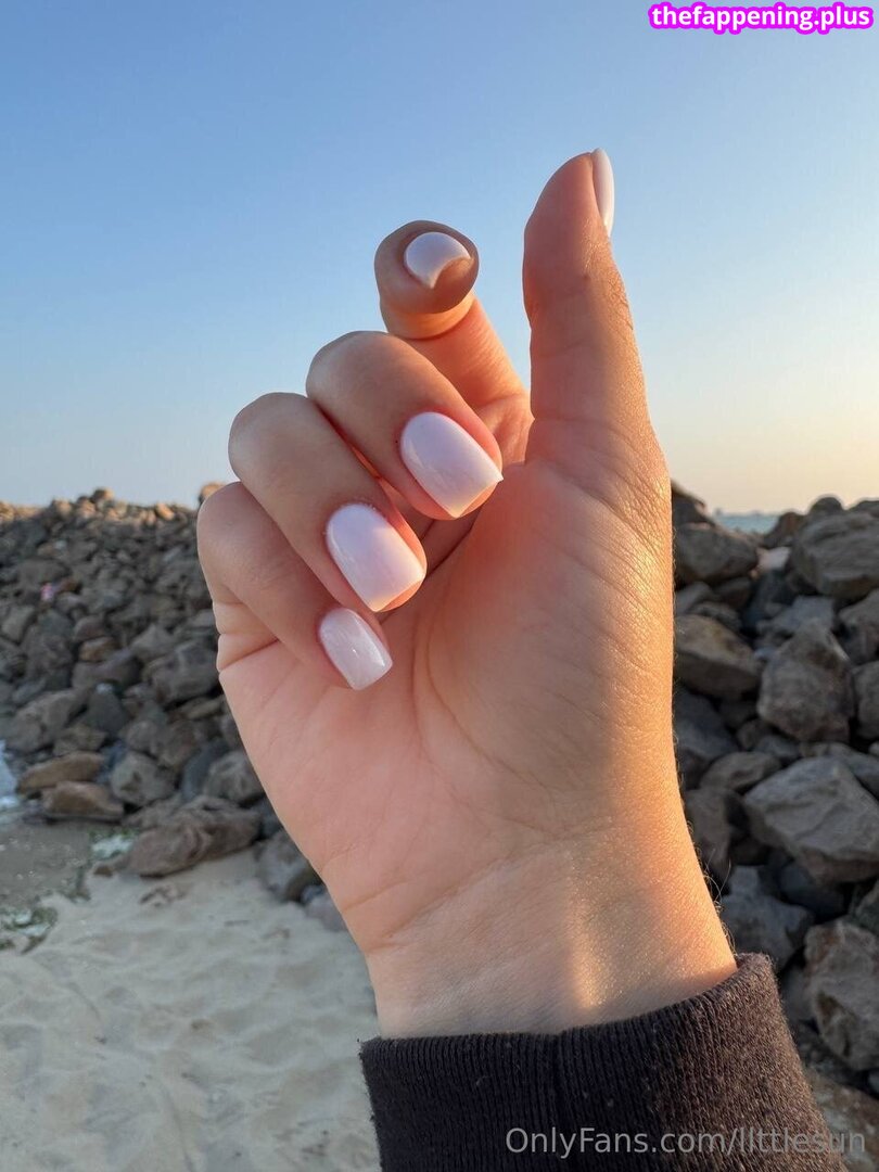 llttlesun Photo OnlyFans Nu #27