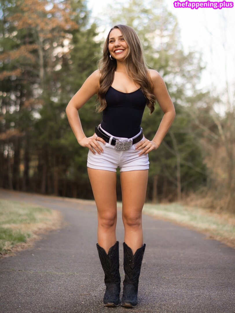 Llyssa Nichole / alyyssanicole / llyssanicholee Nahá OnlyFans fotografie #6