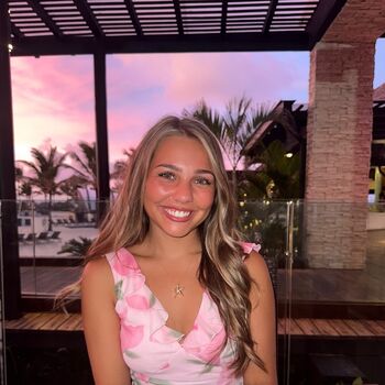 Full leaked Llyssa nichole private onlyfans photo