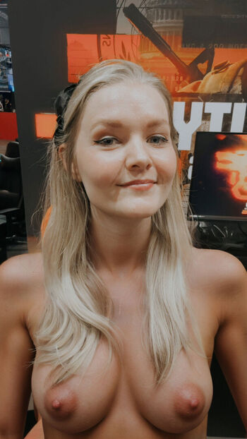 LNL's Social Media Influencer AI Fakes Mega