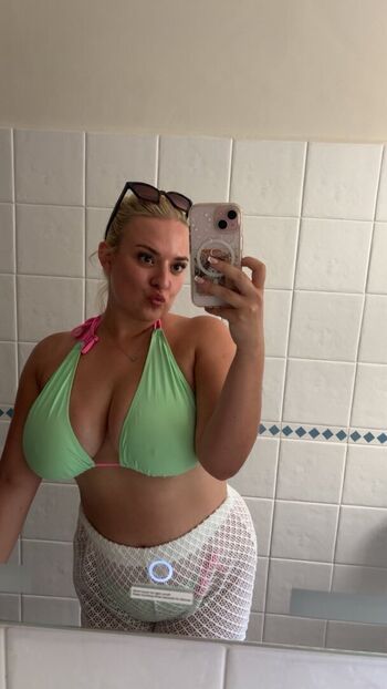 Full leaked Lnrclr private onlyfans photo