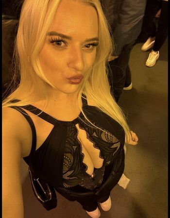 Full leaked Lnrclr private onlyfans photo