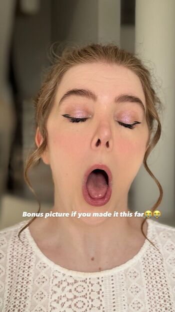 Full leaked Loeya private onlyfans photo