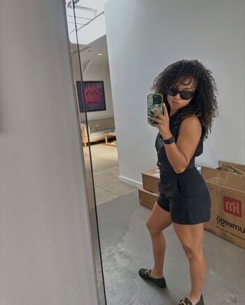 Full leaked Logan browning private onlyfans photo