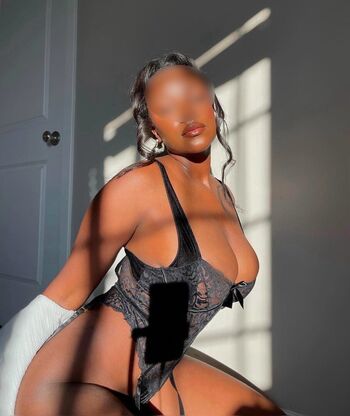 Full leaked Lola ivy private onlyfans photo