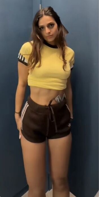 Full leaked Lolaa ytb private onlyfans photo