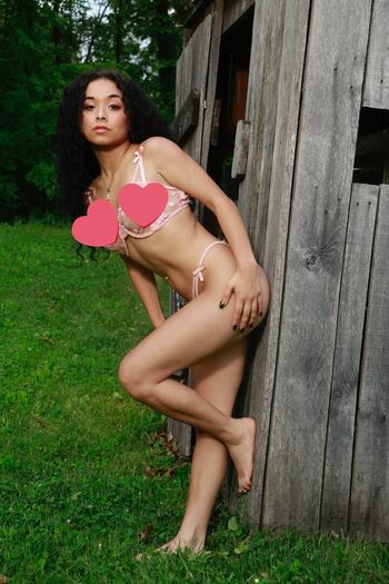 Full leaked Lolabaeby private onlyfans photo