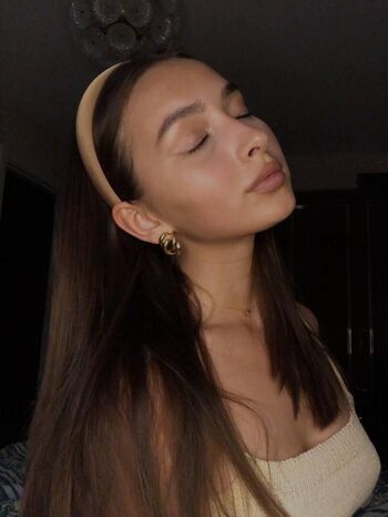 Full leaked Lollypoli private onlyfans photo