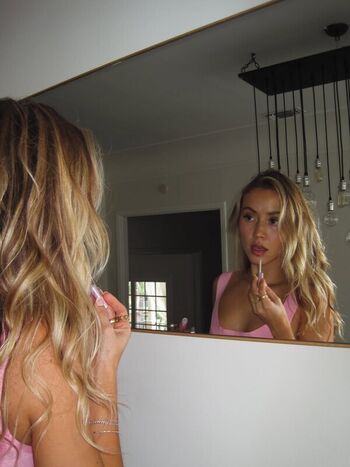Full leaked Lollyzlexi  page private onlyfans photo