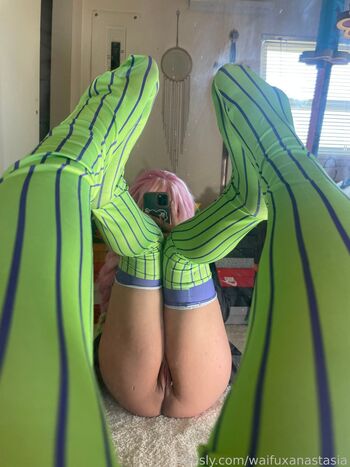 Full leaked Loltrxnity private onlyfans photo