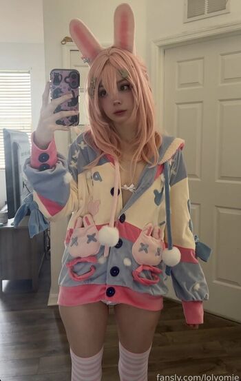 Full leaked Lolyomie page private onlyfans photo