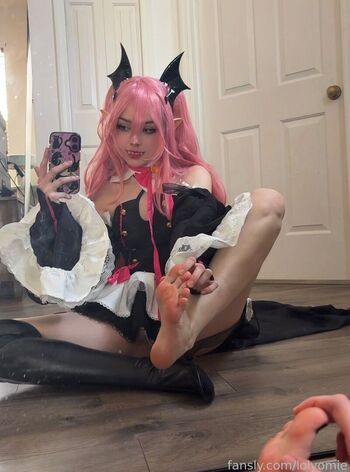Full leaked Lolyomie private onlyfans photo