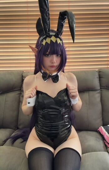 Full leaked Lolyomie page private onlyfans photo
