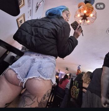 Full leaked Londyn emobarbie private onlyfans photo