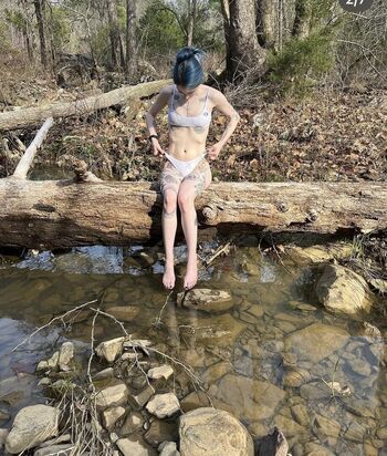 Full leaked Londyn emobarbie private onlyfans photo