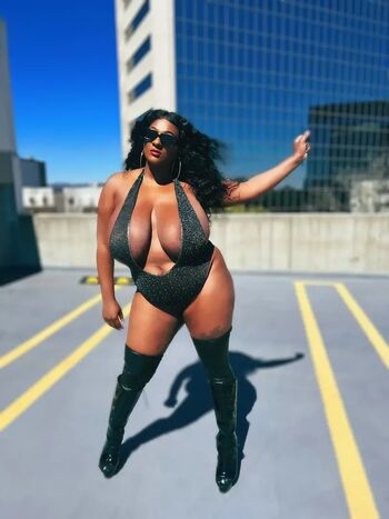 Full leaked Londynn private onlyfans photo