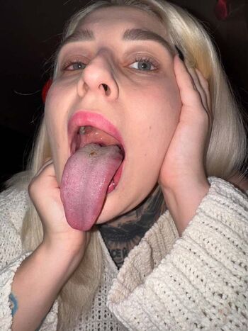 Long Tongue Fetish