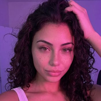Full leaked Loopyxlovely private onlyfans photo