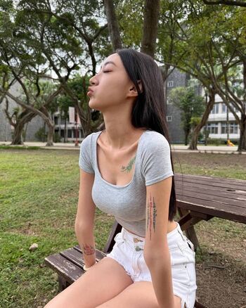 Full leaked Lora dynasty page private onlyfans photo