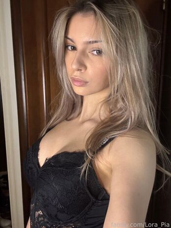 Full leaked Lora pia private onlyfans photo