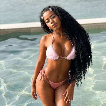 Full leaked Lorena maria private onlyfans photo