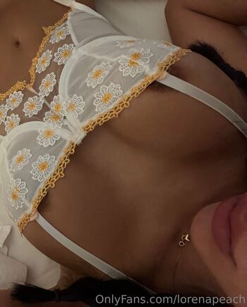Full leaked Lorena peach private onlyfans photo