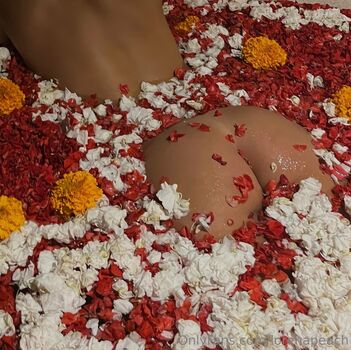 Full leaked Lorena peach private onlyfans photo