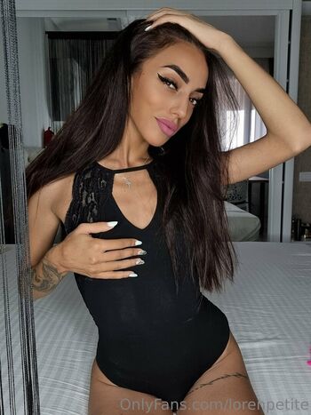 Full leaked Lorenpetite private onlyfans photo