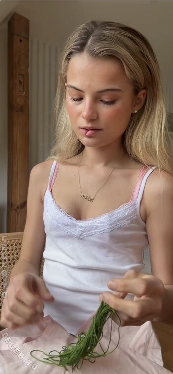 Lotta Emilie Stichler