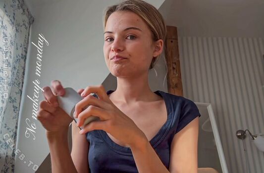 Lotta Emilie Stichler