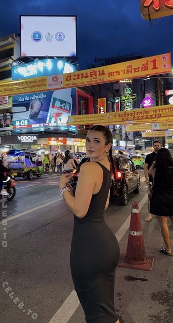 Lotti Aisha Greinwald