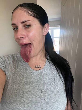Full leaked Louis alongtongue private onlyfans photo