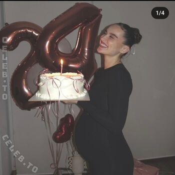 Full leaked Louisa jindaoui private onlyfans photo