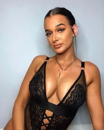 Full leaked Louise reid private onlyfans photo