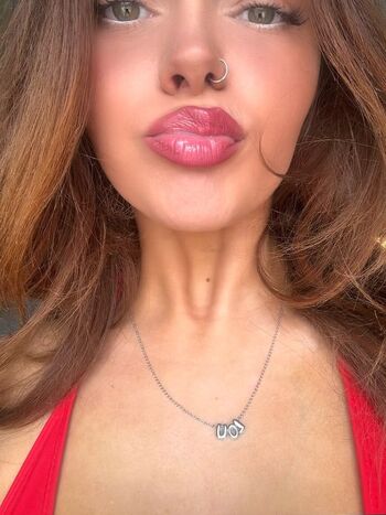 Full leaked Louiselaingx private onlyfans photo