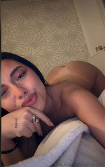 Full leaked Loulouz off page private onlyfans photo