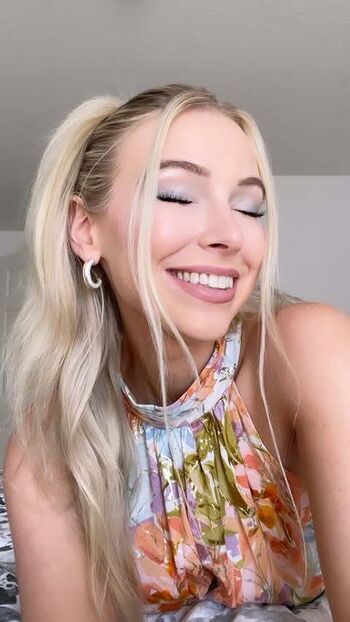 Full leaked Loveabilities private onlyfans photo