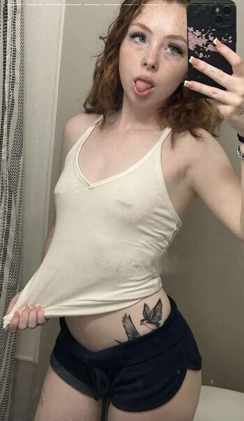 Full leaked Lovecalixo private onlyfans photo