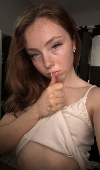 Full leaked Lovecalixo private onlyfans photo