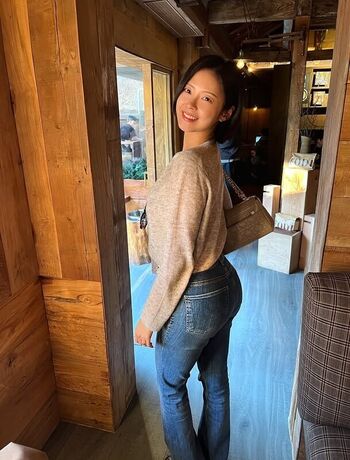 Full leaked Lovelyjoohee page private onlyfans photo