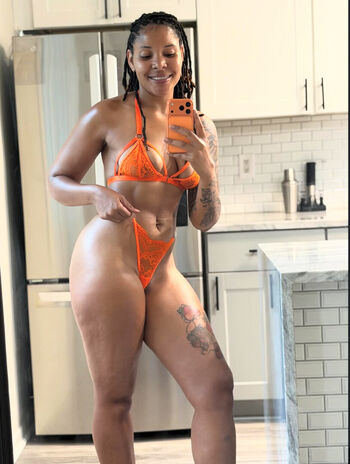 Full leaked Lovemeek private onlyfans photo