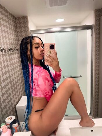 Full leaked Lovingdreaam private onlyfans photo