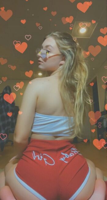 Full leaked Lovinlikelyssa private onlyfans photo